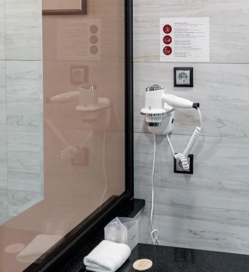 سوئیت با تخت بزرگ, Reikartz Sky Almaty