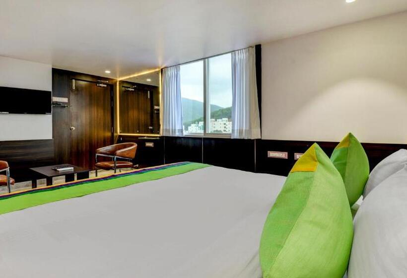 高级大房间, Treebo Siesta Muralinagar