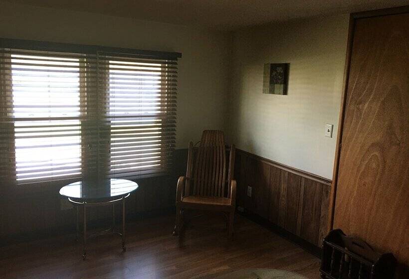 Апартаменты 1 Спальня, Cadiz Motel