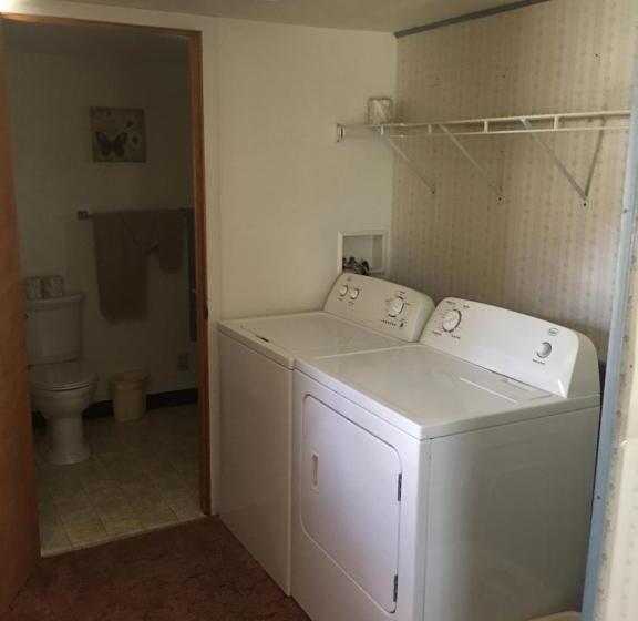 1 Szobás Apartman, Cadiz Motel