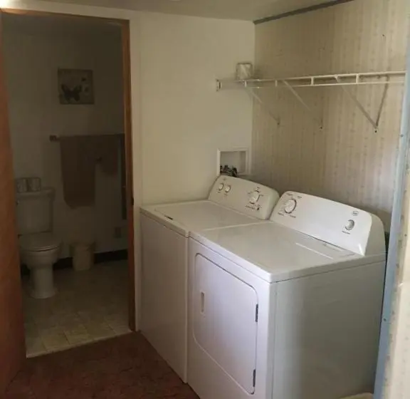 １ベッドルームアパートメント, Cadiz Motel