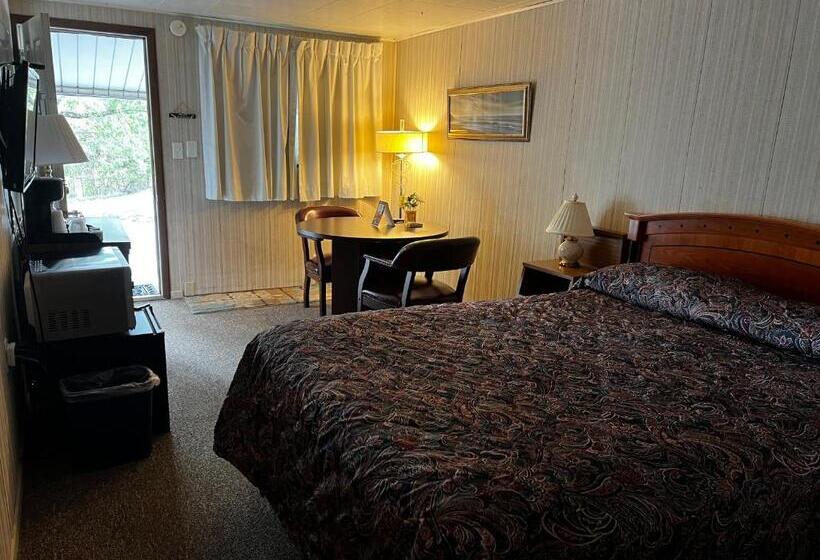 标准间, Hopwood Motel