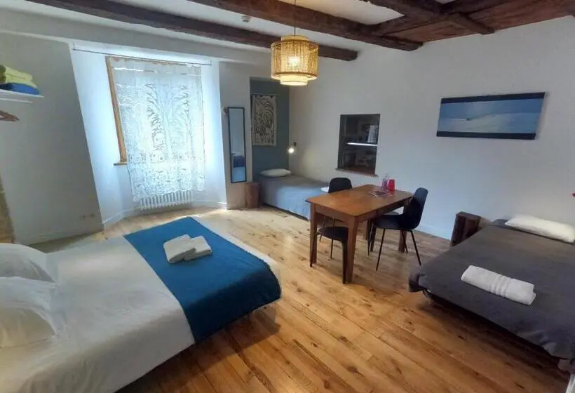スーペリアファミリールーム, La Maison Hôtel & Gîte