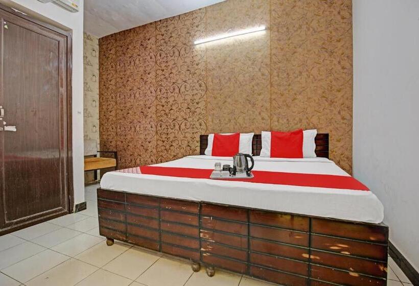 اتاق کلاسیک سه تخته, Oyo 82798 The Corner House