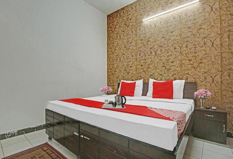 اتاق کلاسیک سه تخته, Oyo 82798 The Corner House