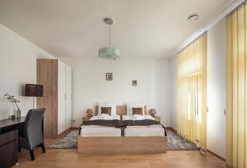 חדר סטנדרט, Furmint Ház