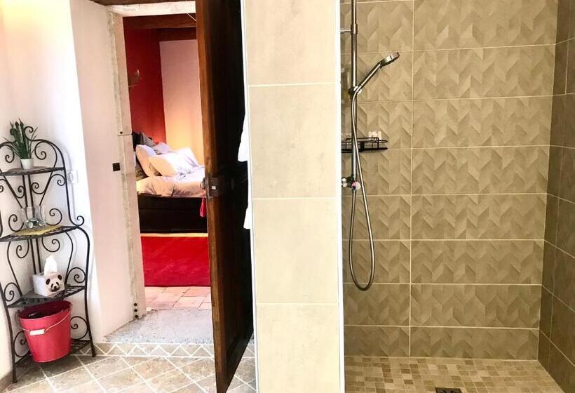 Стандартный Номер Кровать Кинг, La Bergerie Des Amandiers Chambres Et Table D Hôtes