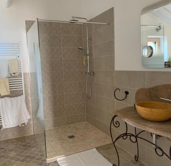 חדר סטנדרט, La Bergerie Des Amandiers Chambres Et Table D Hôtes