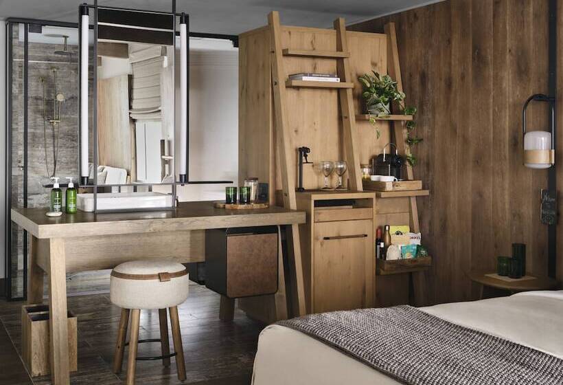 Standart Stüdyo, 1 Hotel Nashville