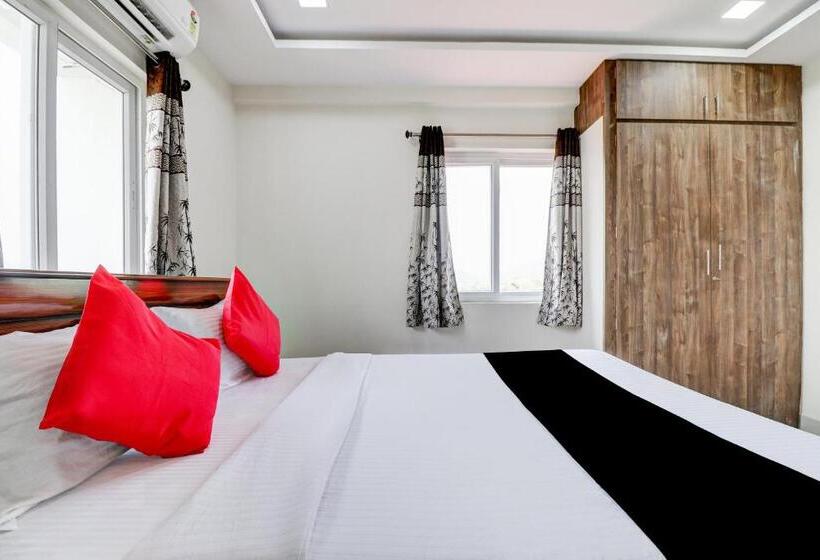 山の見えるジュニアスイート, Capital O Vrisha Inn