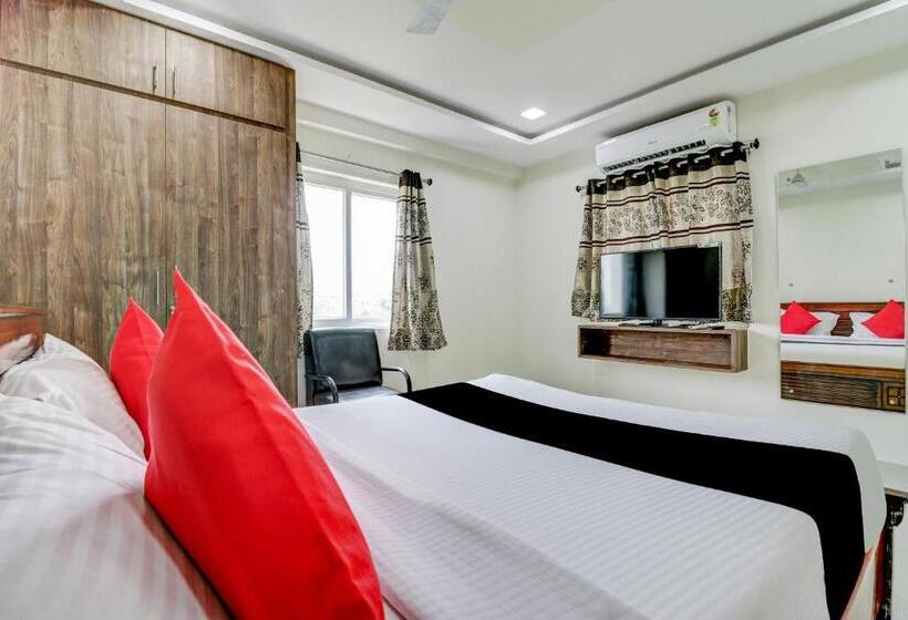 山の見えるジュニアスイート, Capital O Vrisha Inn