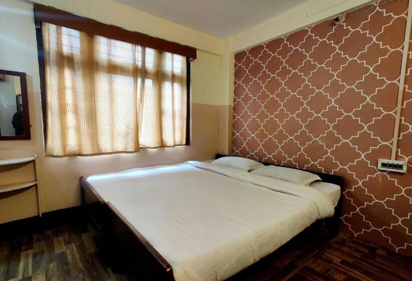 Трехместный Номер Классика, Capital O Sillery Gaon