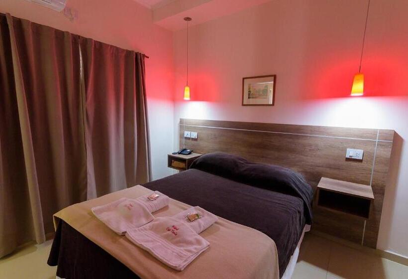 اتاق استاندارد, Coé Verá