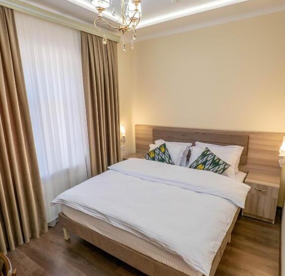 デラックスルーム, Grand Vizir