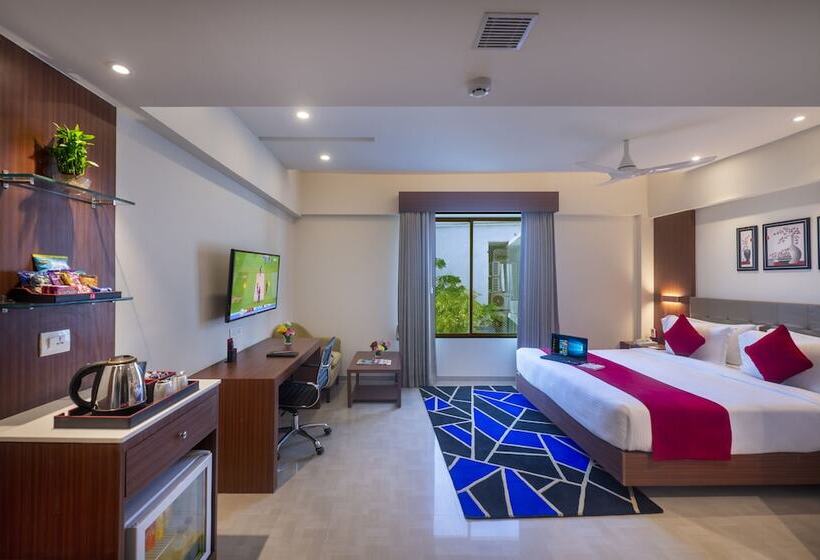 Quarto Deluxe, Lords Eco Inn Rajkot Shapar