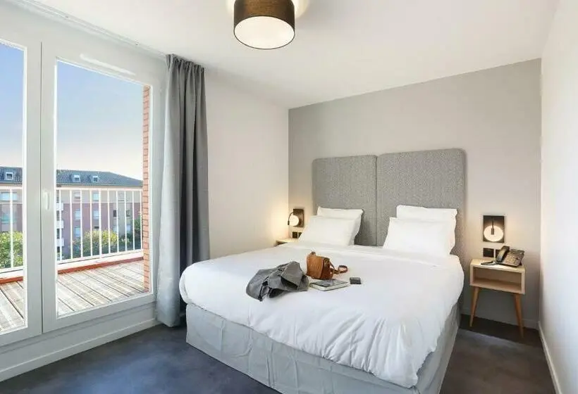 استودیوی سوپریور, Odalys City Toulouse Centre Compans Caffarelli