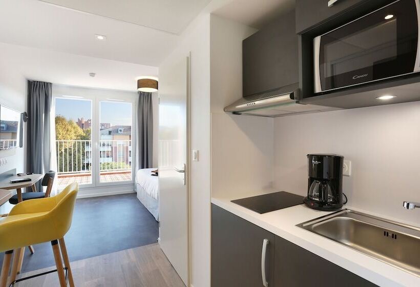 Студио Стандарт с Балконом, Odalys City Toulouse Centre Compans Caffarelli