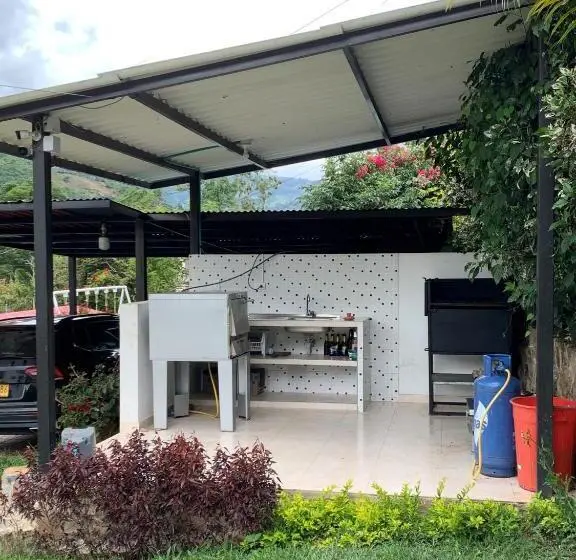 ファミリールーム, Cabaña Campestre Miraluna