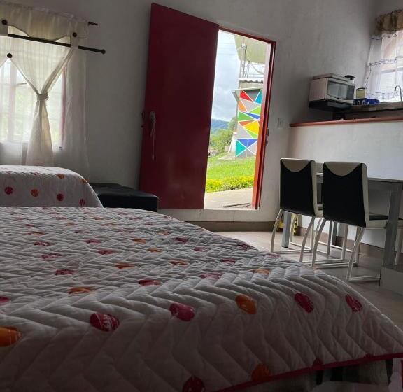 חדר משפחתי, Cabaña Campestre Miraluna