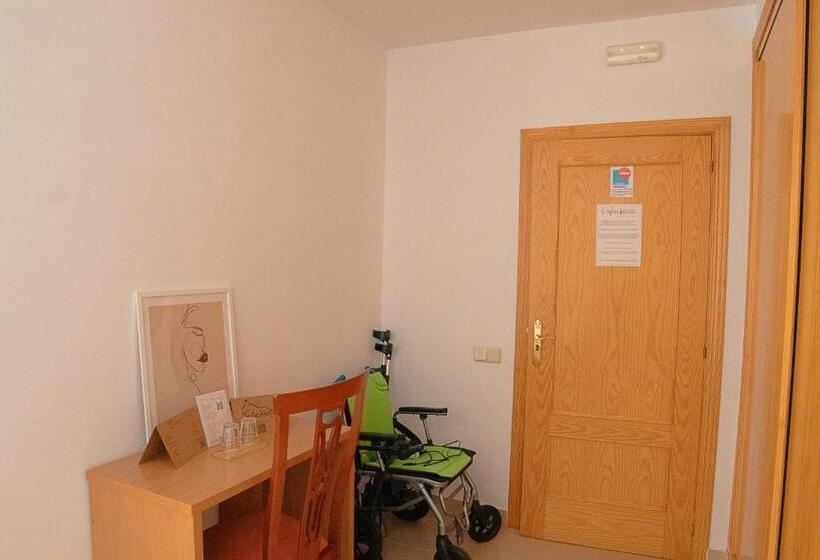 اتاق استاندارد برای معلولان, Hostal Casa Rural Rosa Nonna