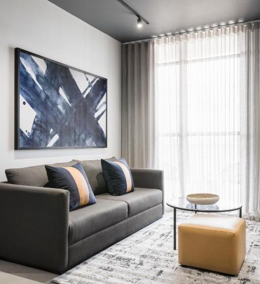 Апартаменты 3 Спальни, The Capital Mbombela