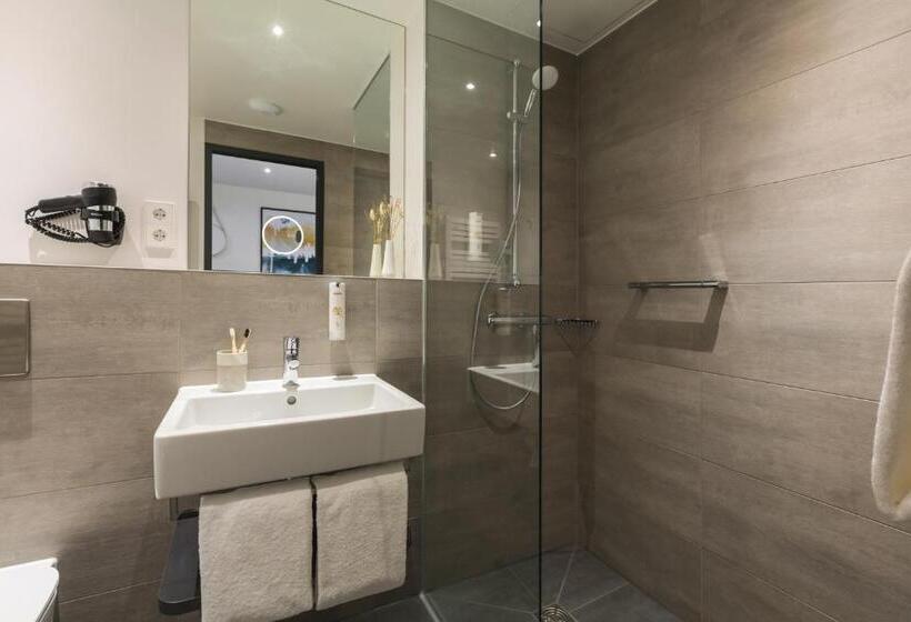 Escritório Estándar, Candlewood Suites Berlin Charlottenburg by IHG