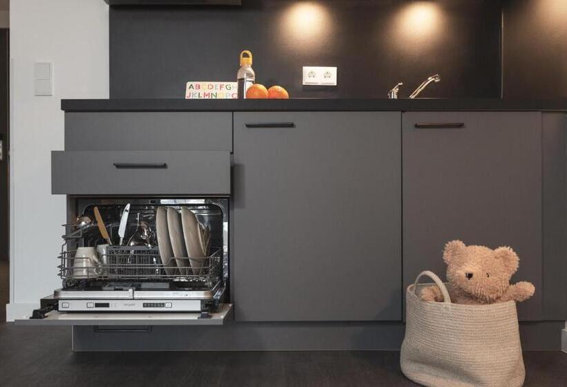 Escritório Deluxe, Candlewood Suites Berlin Charlottenburg by IHG