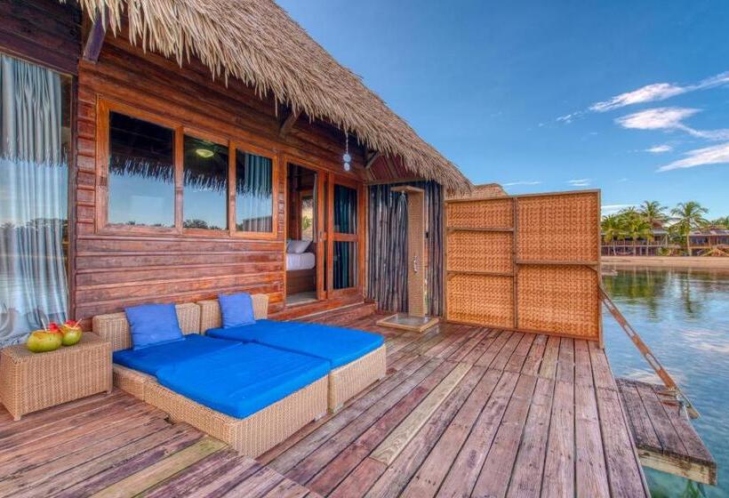 بانگلوی لوکس, Azul Over The Water Resort