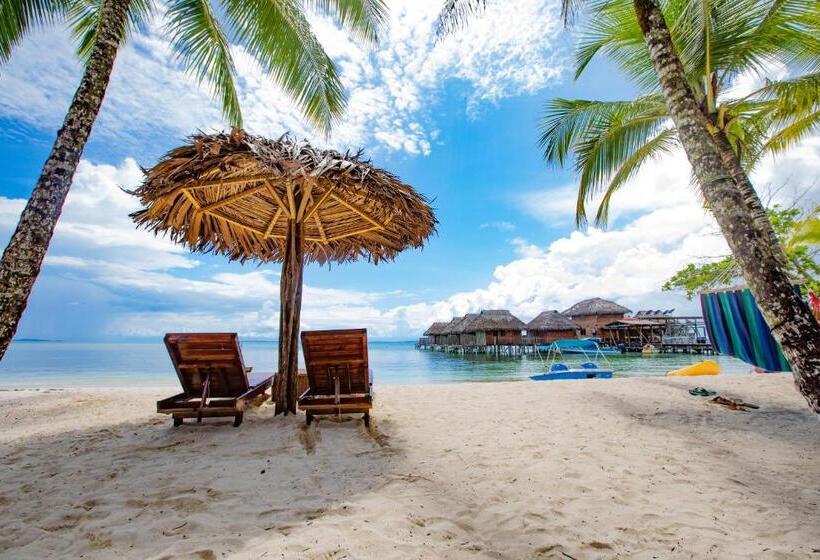 بانگلوی استاندارد 2 خوابه, Azul Over The Water Resort