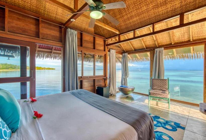 بانگلوی لوکس, Azul Over The Water Resort