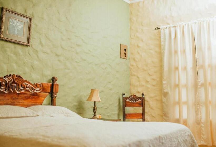 اتاق استاندارد, Condesa