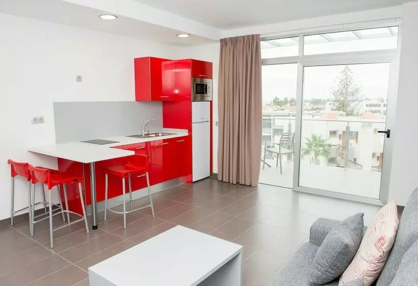 スーペリアスタジオ, Apartamentos El Palmar