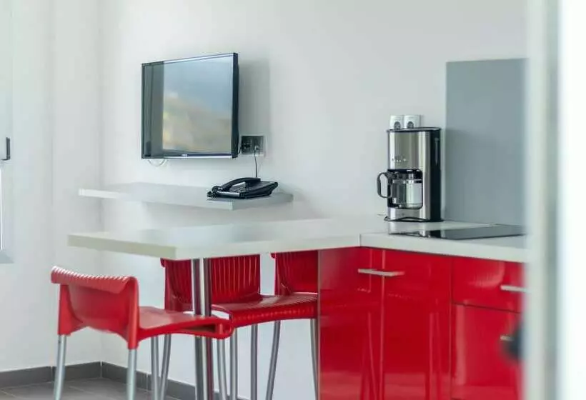 スーペリアスタジオ, Apartamentos El Palmar