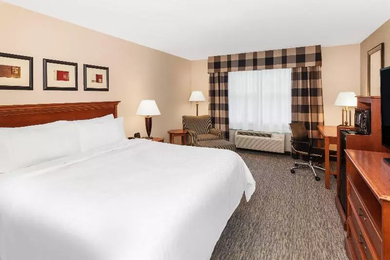 身障者適用キングサイズベッドルーム, Holiday Inn Express Hotel & Suites Hampton South Seabrook, An Ihg