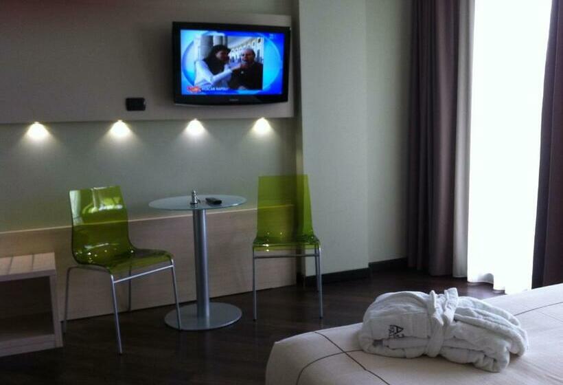 اتاق خانوادگی, Acca Palace Aa Hotels