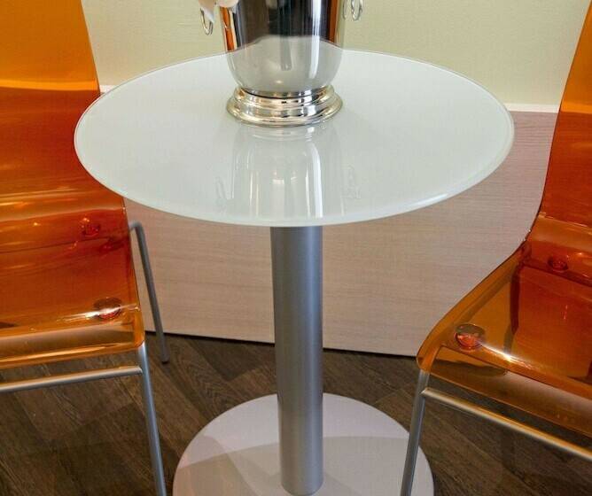 اتاق استاندارد چهار تخته, Acca Palace Aa Hotels