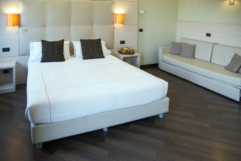 اتاق استاندارد سه نفره, Acca Palace Aa Hotels