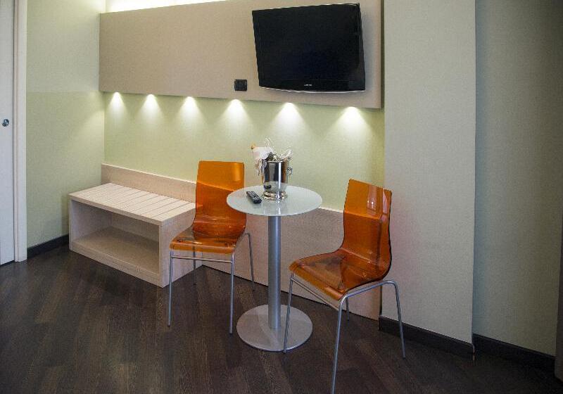 اتاق استاندارد, Acca Palace Aa Hotels