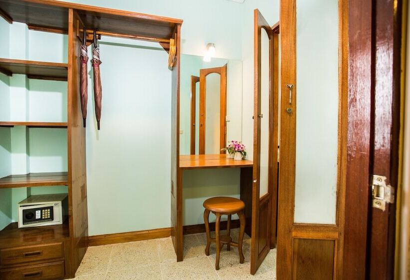 Номер Стандарт, Anahata Resort Samui