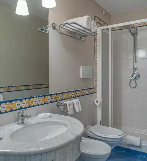 Standard-huone, Capri
