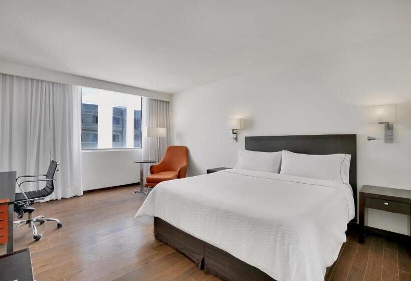 Номер Superior Кровать Кинг, Fiesta Inn Insurgentes Sur