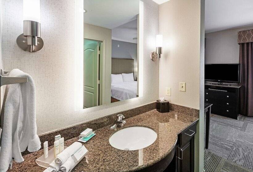 Люкс с гидромассажем, Homewood Suites By Hilton Waco