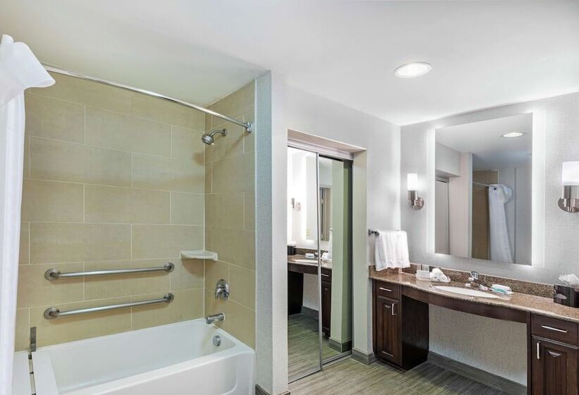 جناح لذوى الاحتياجات الخاصة, Homewood Suites By Hilton Waco