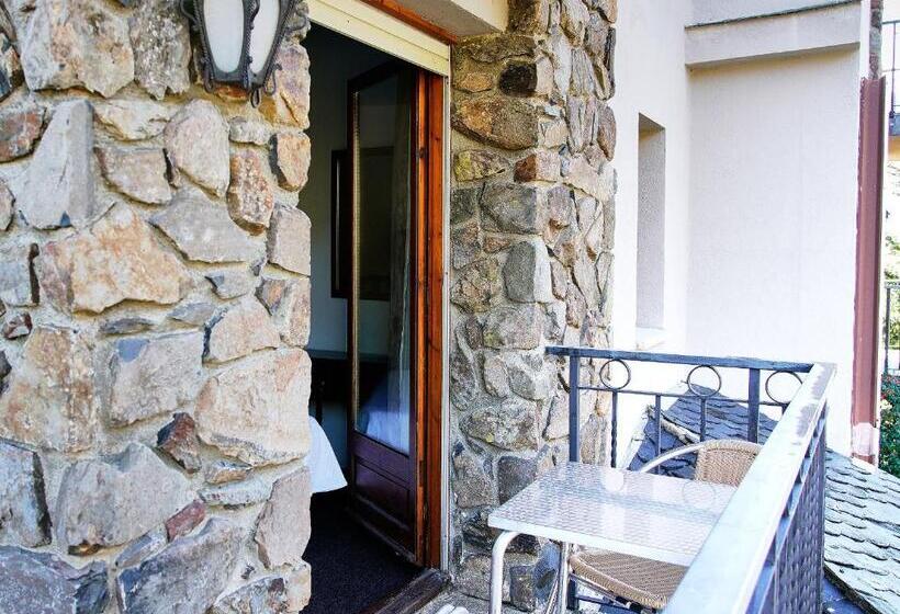 חדר סטנדרט לשלושה, La Burna Panoramic