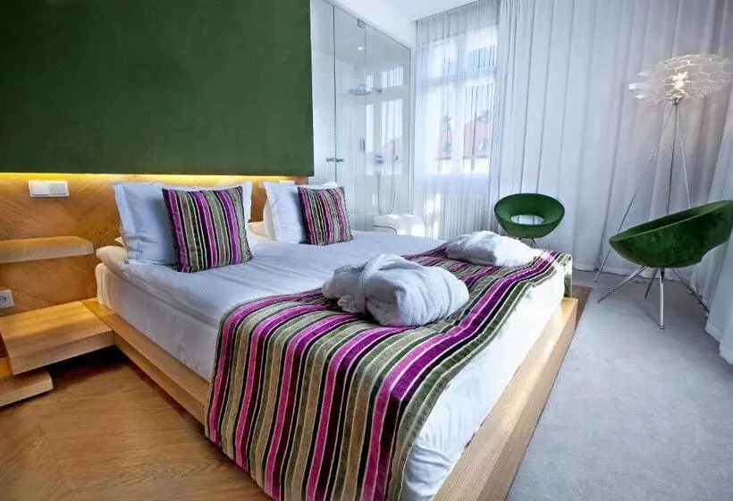اتاق راحتی, Platinum Residence Boutique