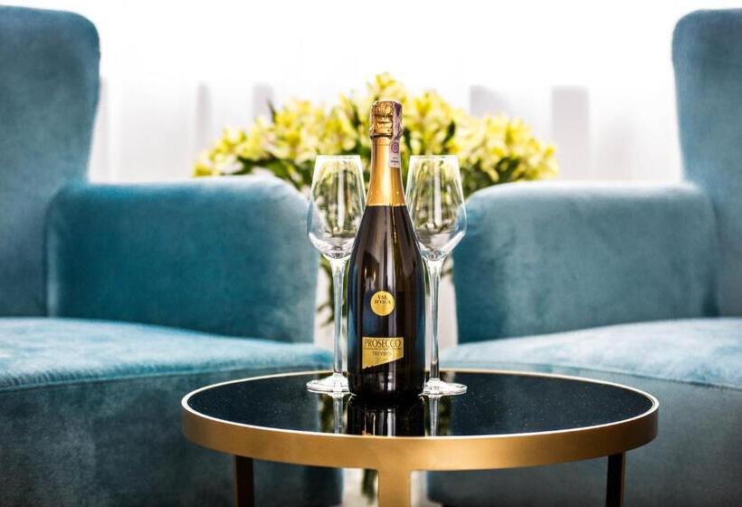 Номер Deluxe, Platinum Residence Boutique