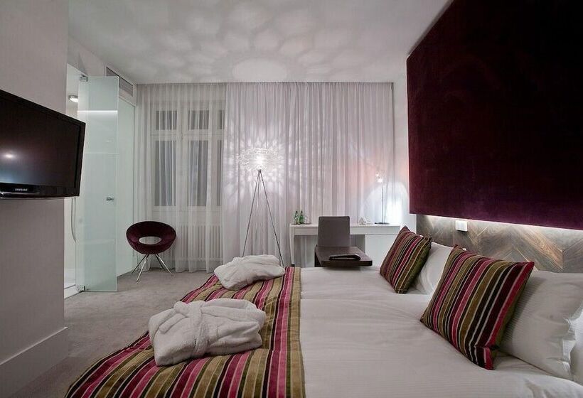 Номер Комфорт, Platinum Residence Boutique