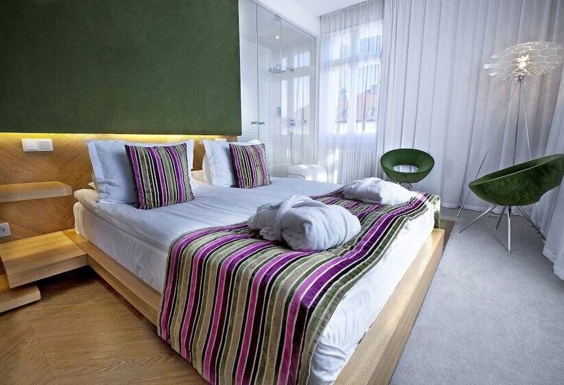 اتاق راحتی, Platinum Residence Boutique