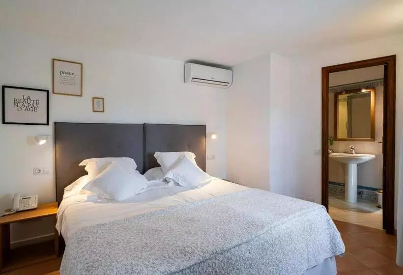 بانگلوی استاندارد, Ca S Xorc Luxury Retreat Adults Only