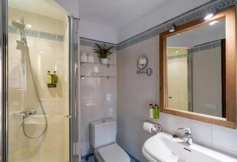 بانگلوی استاندارد, Ca S Xorc Luxury Retreat Adults Only